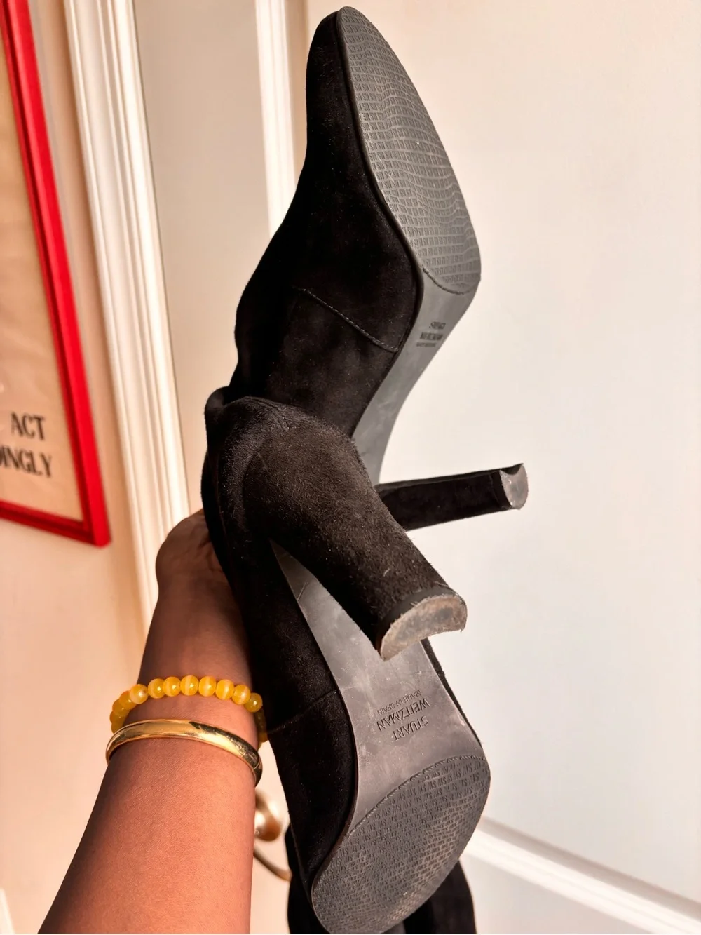 Stuart Weitzman slim leg heel